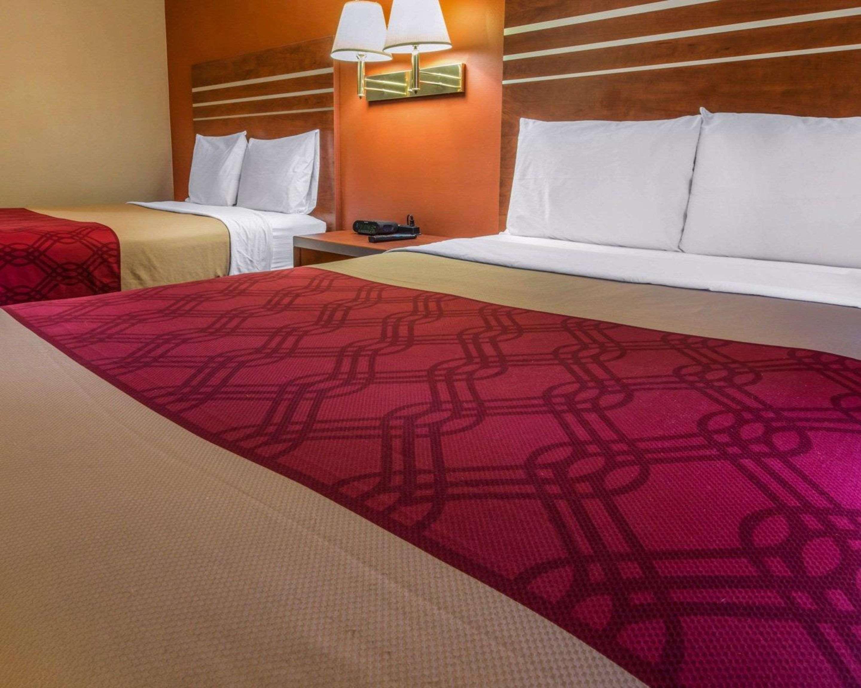 Econo Lodge Hermitage Εξωτερικό φωτογραφία